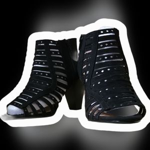 NIB sz. 8.5 Dressy Bootie/Sandals, Microsuede